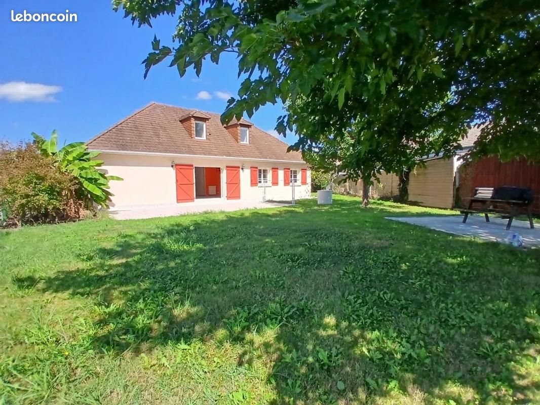 Maison à vendre, 159m², Lescar
