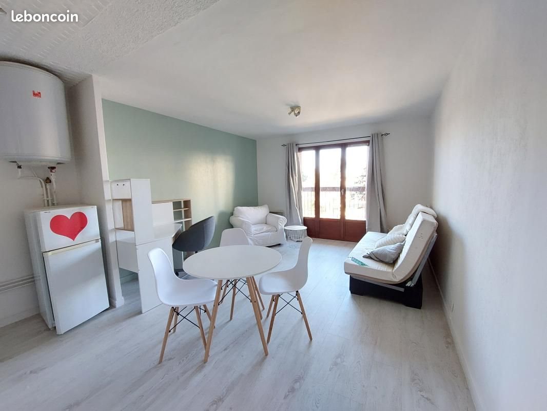 Appartement à louer, 28m², Marseille 3ème