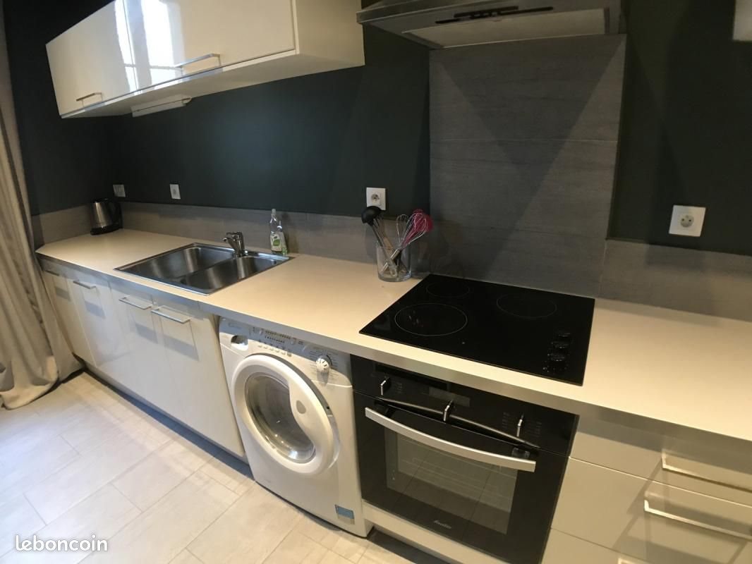 Appartement à louer, 66m², Bordeaux