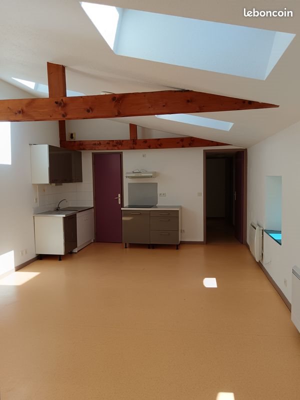 Appartement à louer, 49m², Saint-Flour