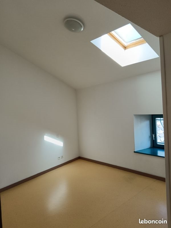 Appartement à louer, 49m², Saint-Flour