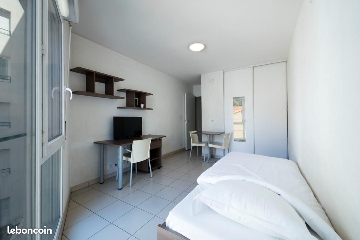 Appartement à louer, 18m², Toulon