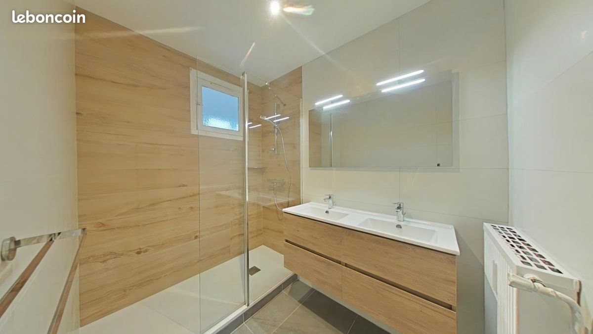 Appartement à louer, 84m², Saint-Jean-Bonnefonds