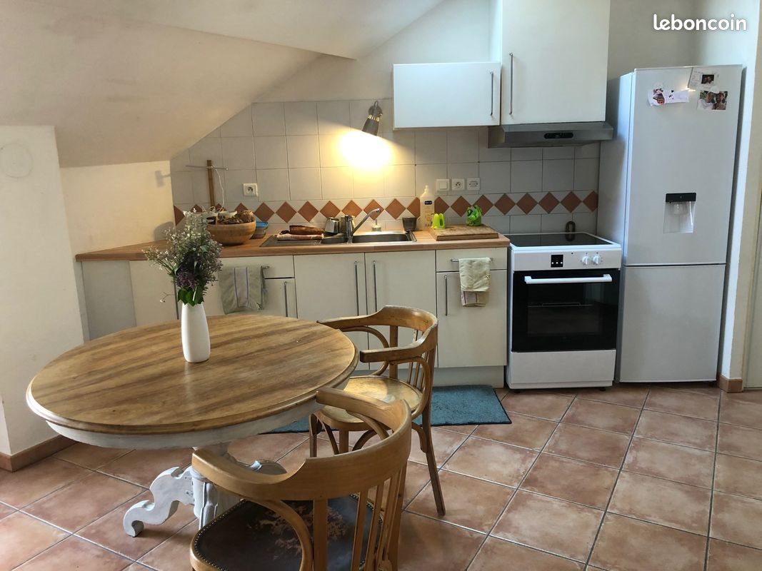Appartement à louer, 49m², Lons-le-Saunier