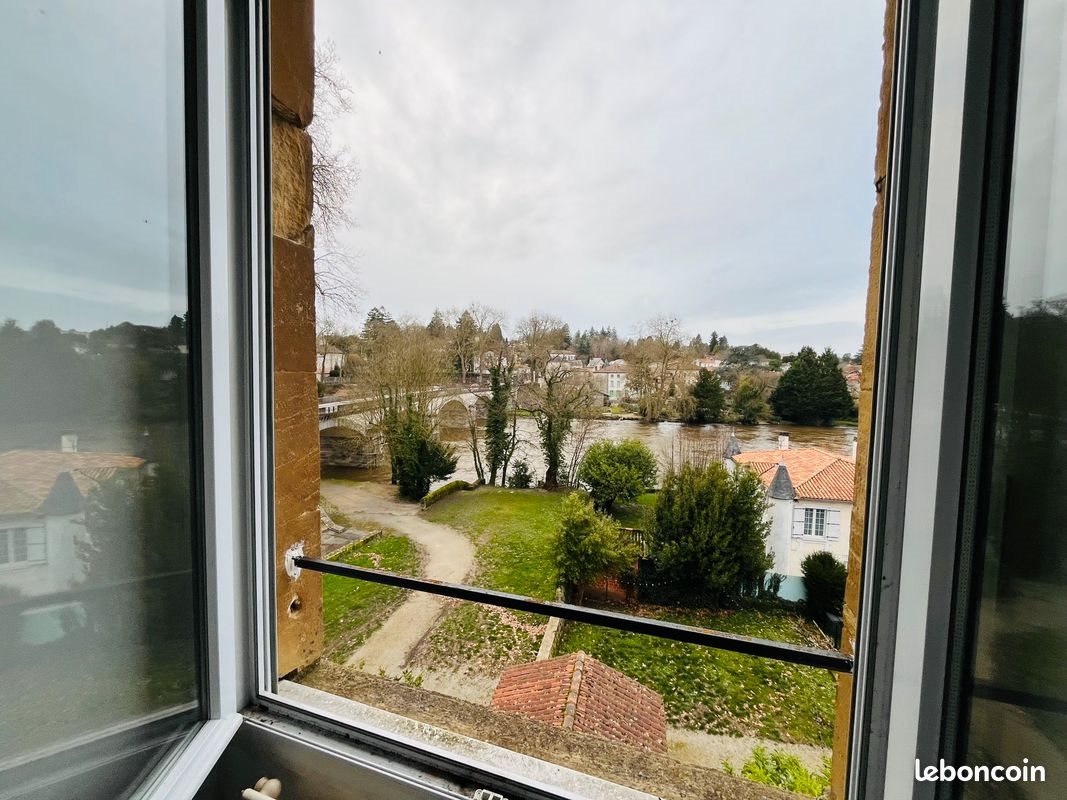 Appartement à louer, 55m², Confolens