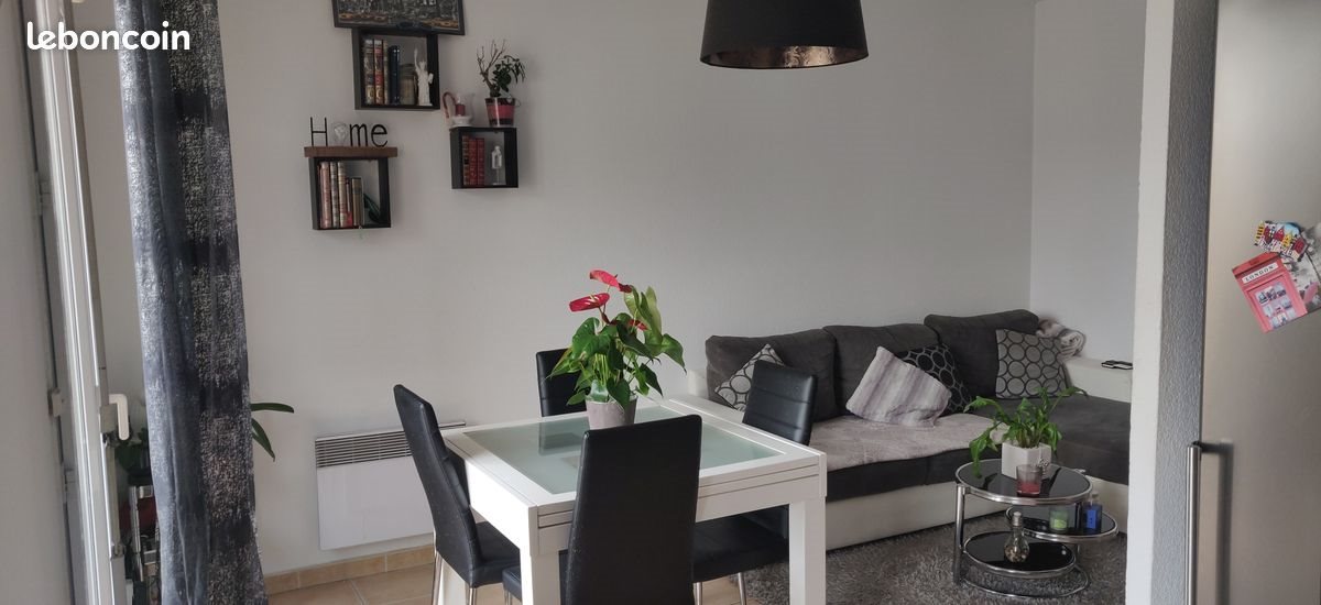 Appartement à louer, 40m², Nîmes