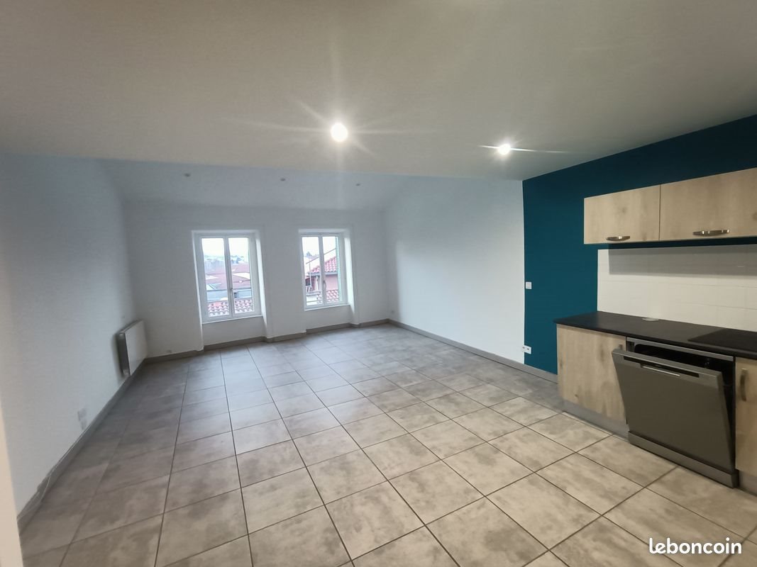 Appartement à louer, 80m², Montbrison
