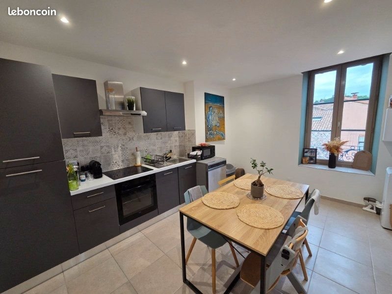 Appartement à louer, 62m², Nîmes