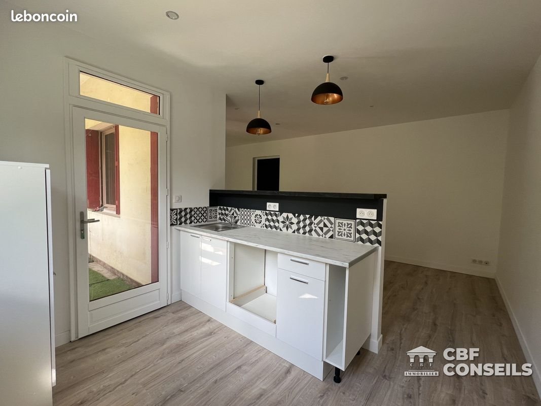 Appartement à louer, 42m², Châtel-Guyon
