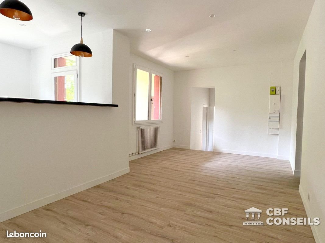 Appartement à louer, 42m², Châtel-Guyon