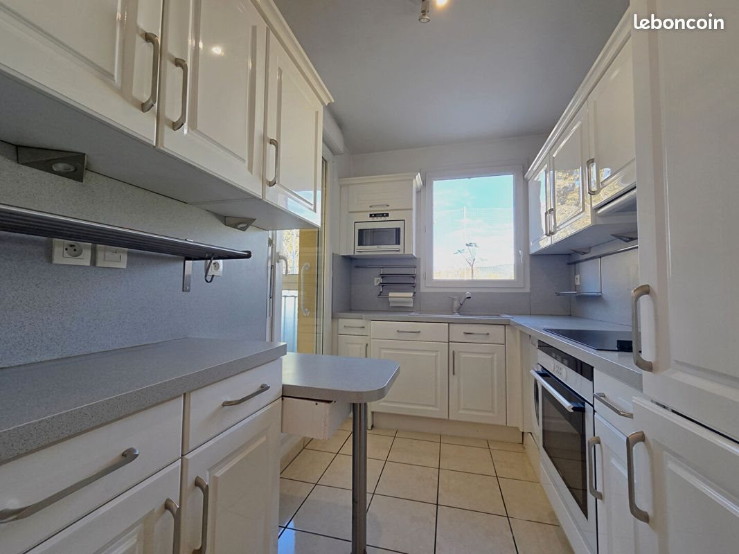 Appartement à vendre, 52m², Solliès-Pont