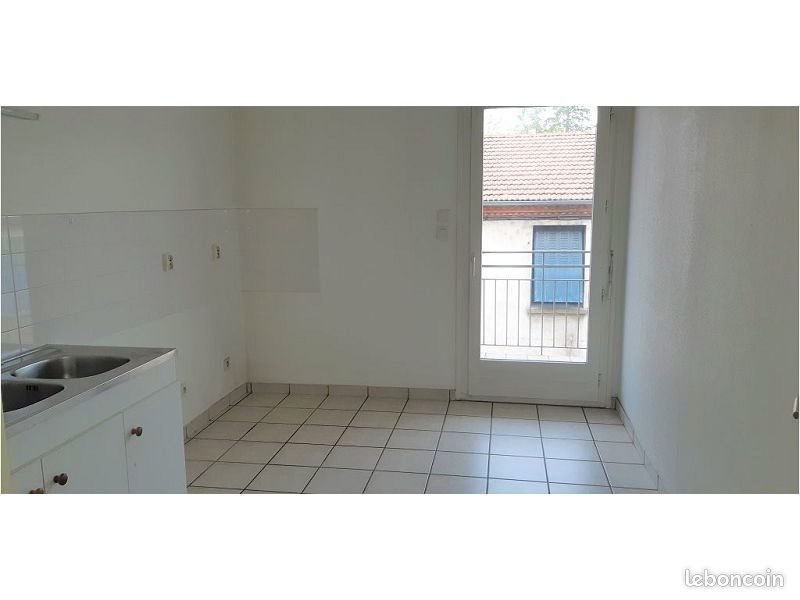 Appartement à louer, 72m², Feurs