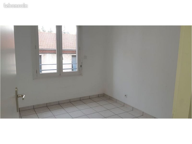 Appartement à louer, 72m², Feurs