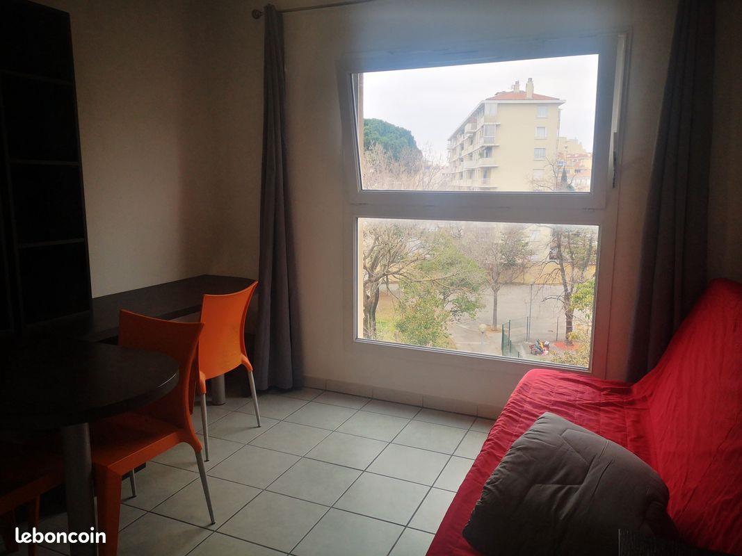 Appartement à louer, 19m², Toulon
