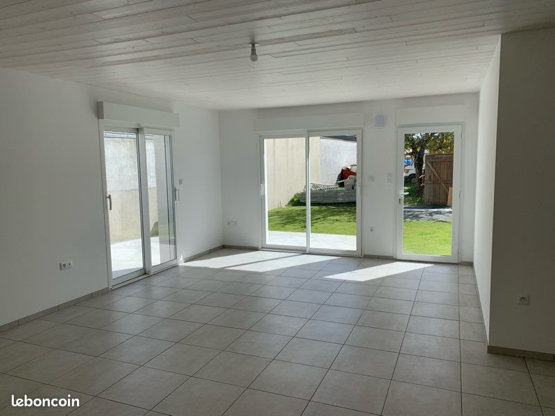 Maison à louer, 106m², Villedoux