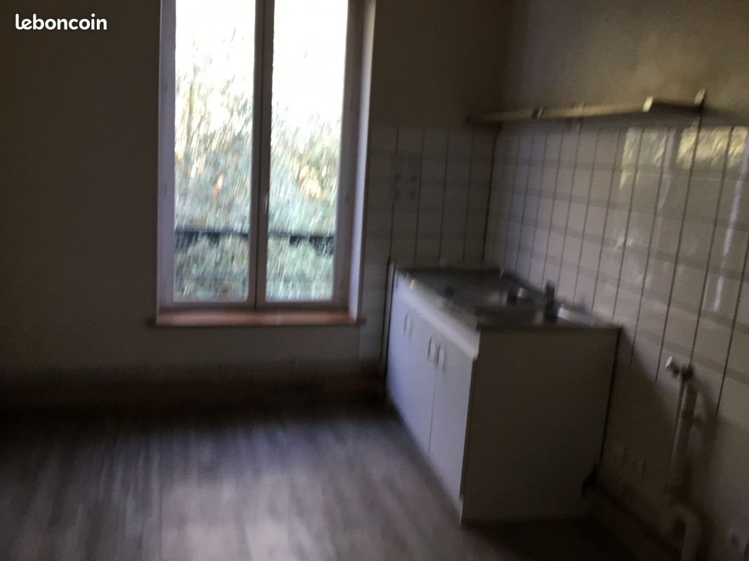 Appartement à louer, 80m², Rebais