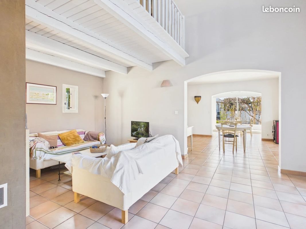 Maison à vendre, 170m², Lambesc