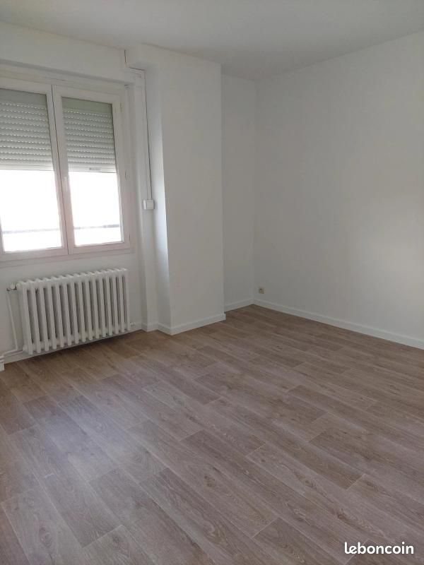 Appartement à louer, 96m², Saint-Maurice-en-Gourgois