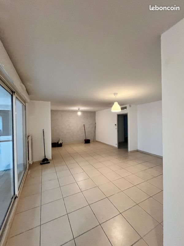 Appartement à vendre, 71m², Nîmes