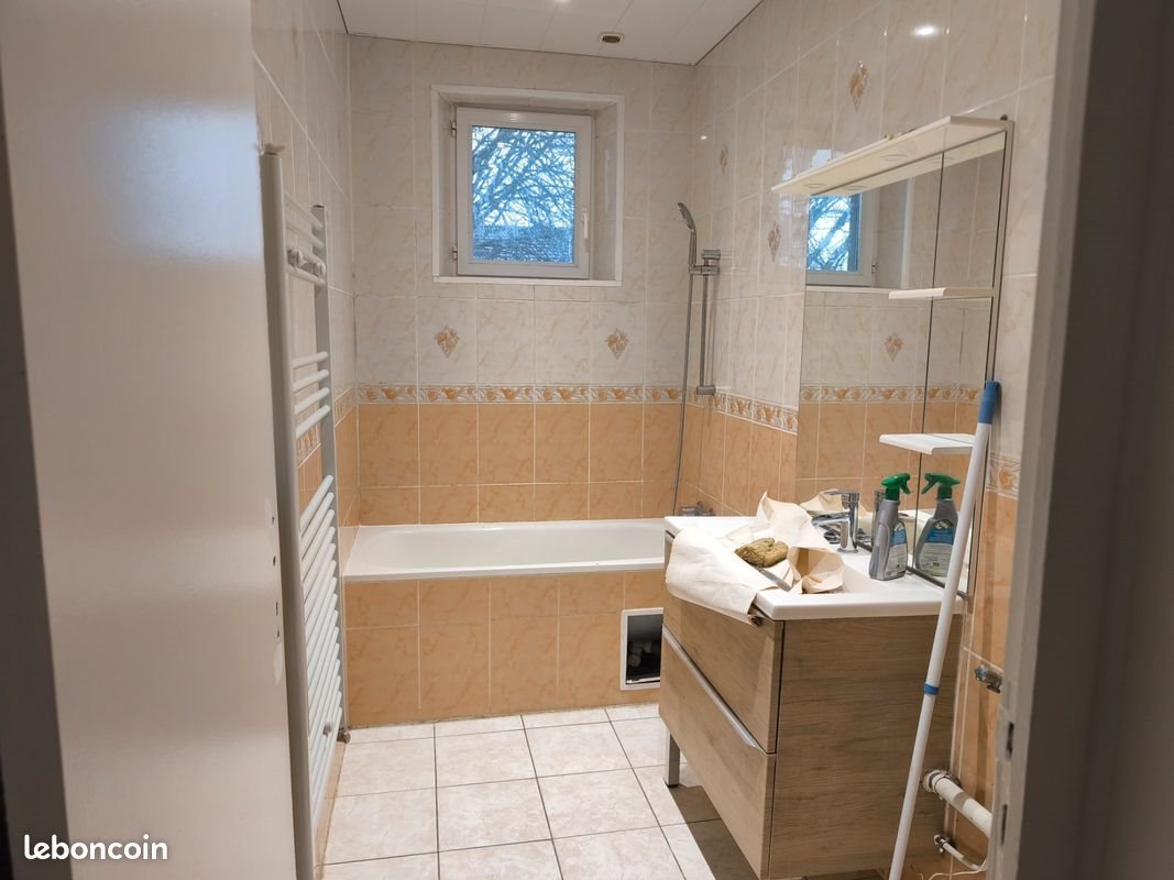 Appartement à louer, 77m², Le Cendre