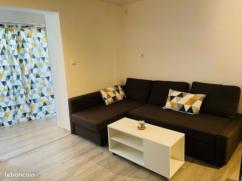 Appartement à louer, 25m², Saint-Mandrier-sur-Mer