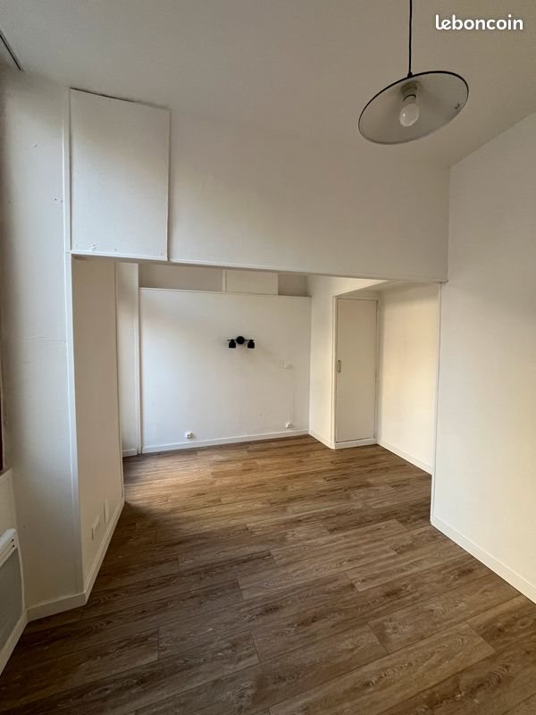 Appartement à louer, 38m², Marseille 1er