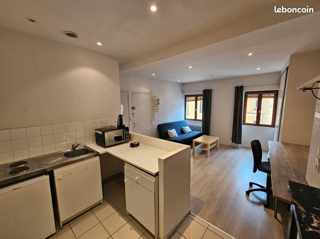 Appartement à louer, 27m², Grenoble