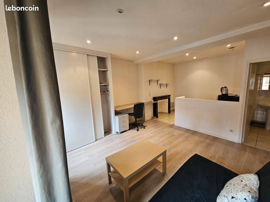 Appartement à louer, 27m², Grenoble