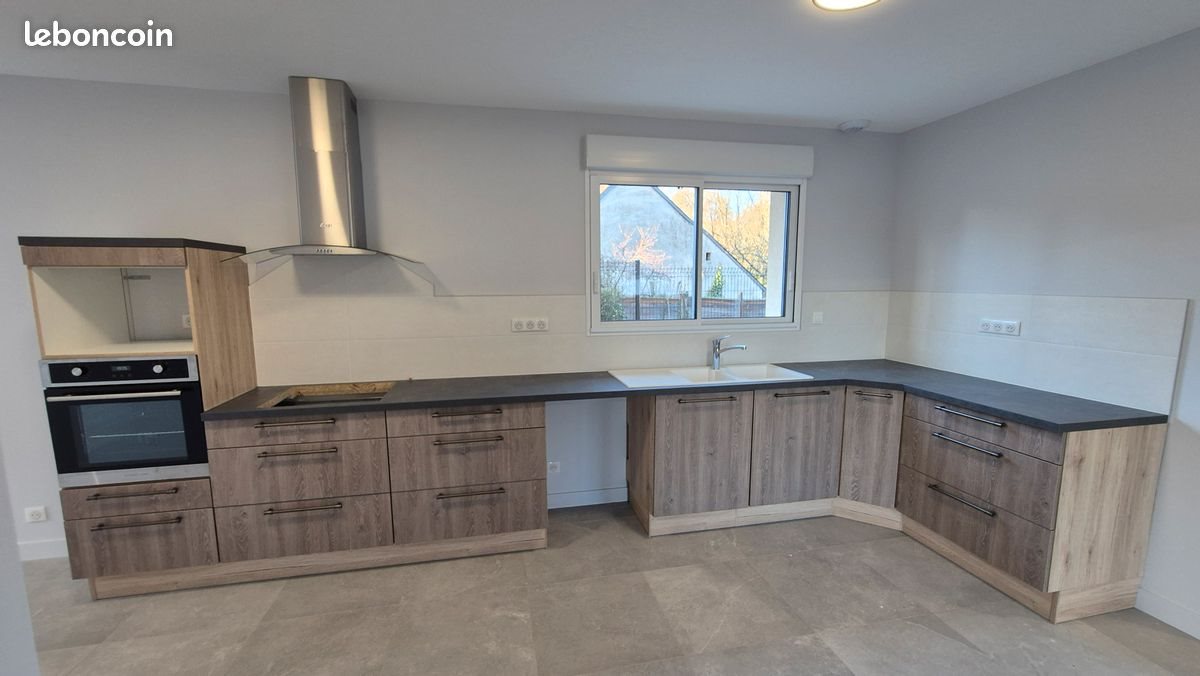 Maison à louer, 160m², Civray-de-Touraine