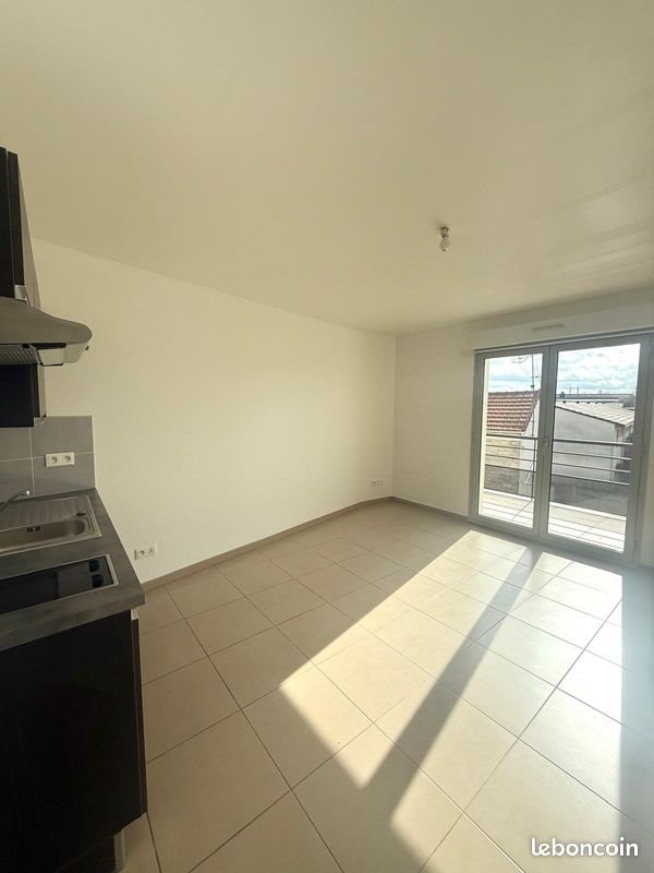 Appartement à louer, 26m², Mitry-Mory