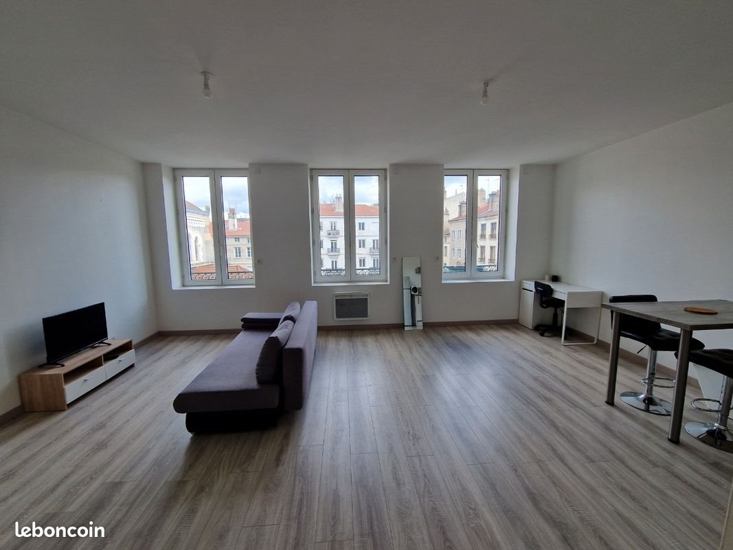 Appartement à louer, 40m², Saint-Etienne