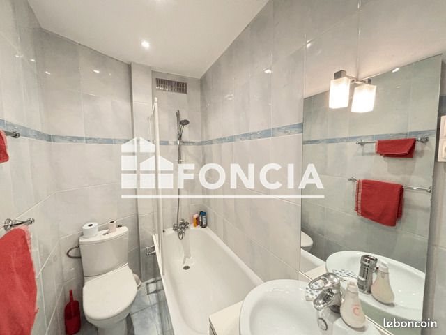 Appartement à louer, 25m², Paris 19ème