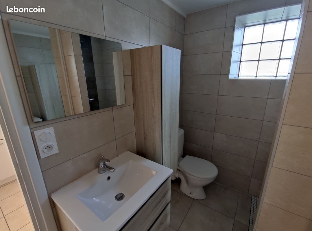 Maison à louer, 73m², Faye-l'Abbesse