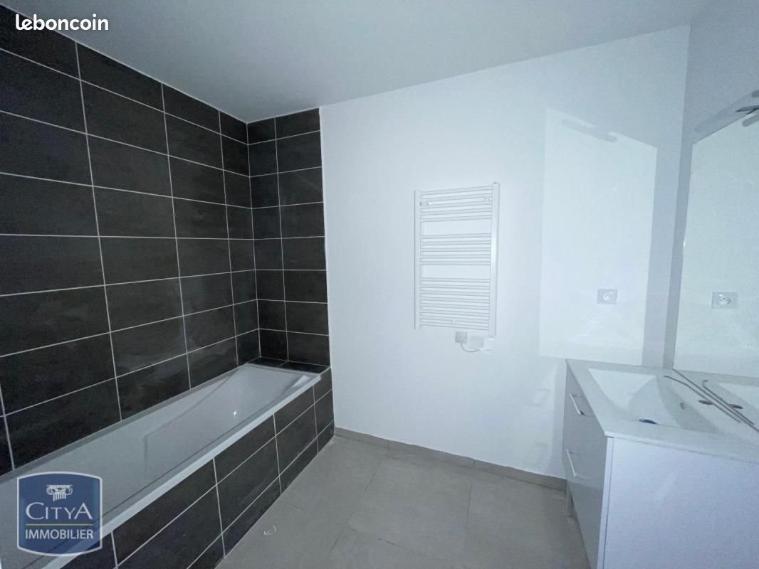 Appartement à louer, 62m², Carpentras