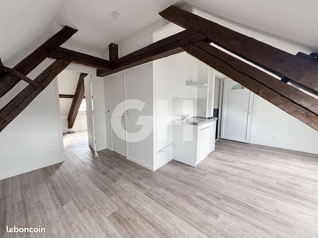 Appartement à louer, 24m², Jeumont