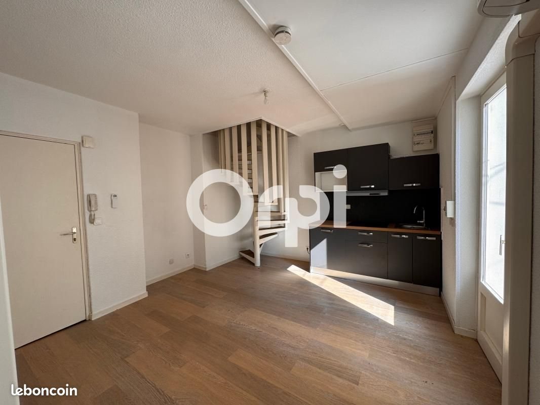 Appartement à louer, 40m², Beaurepaire
