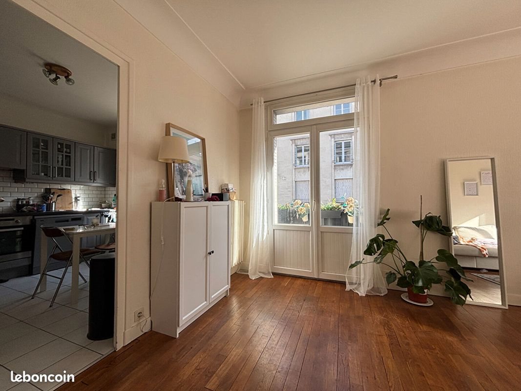 Appartement à vendre, 52m², Tours