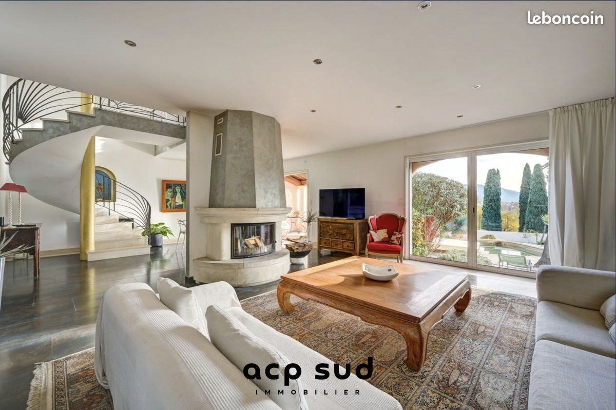 Maison à vendre, 221m², Marseille 12ème