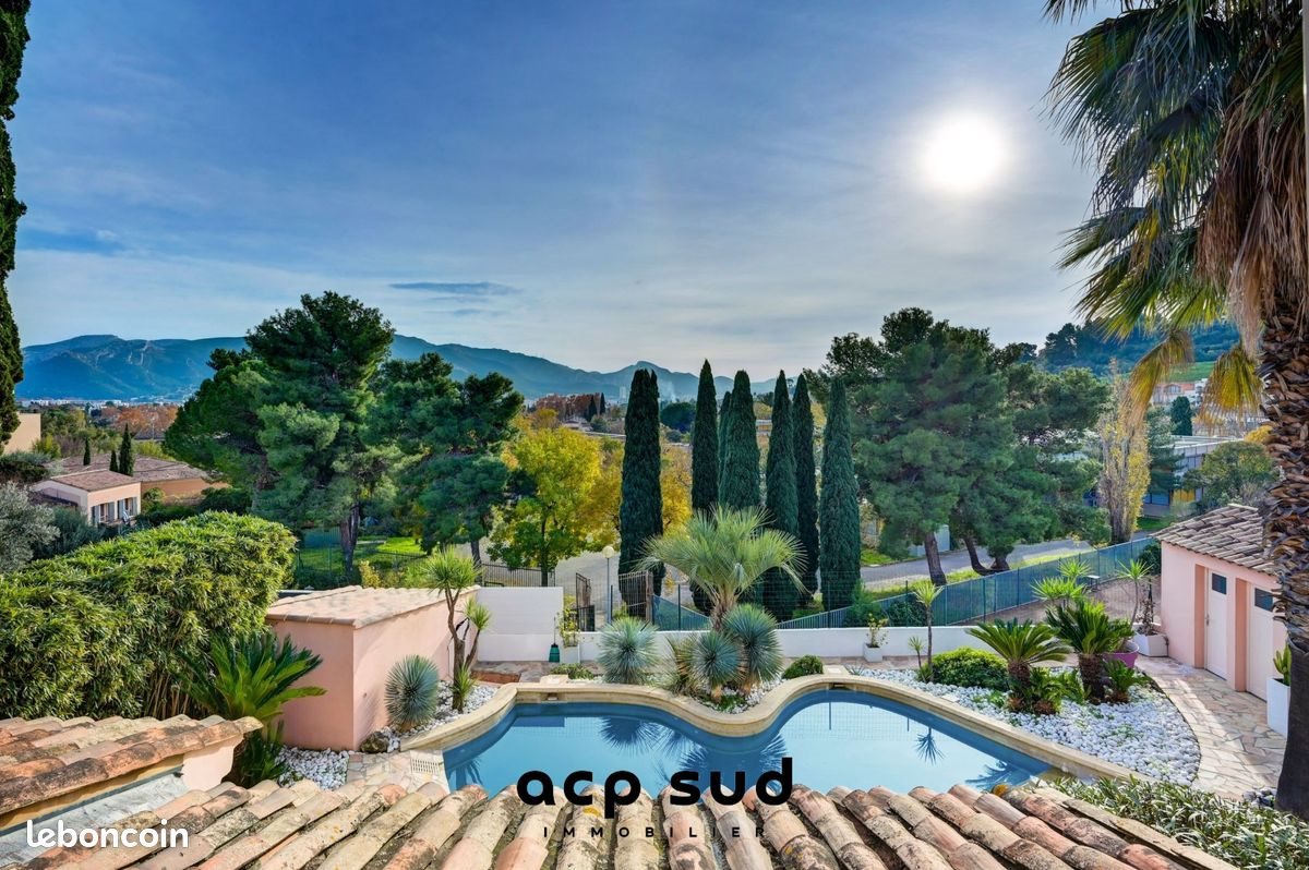 Maison à vendre, 221m², Marseille 12ème