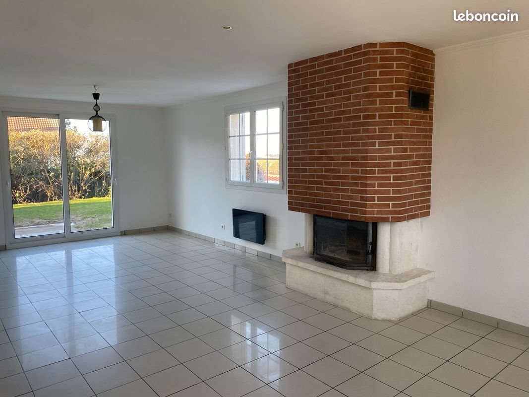 Maison à louer, 120m², Criel-sur-Mer