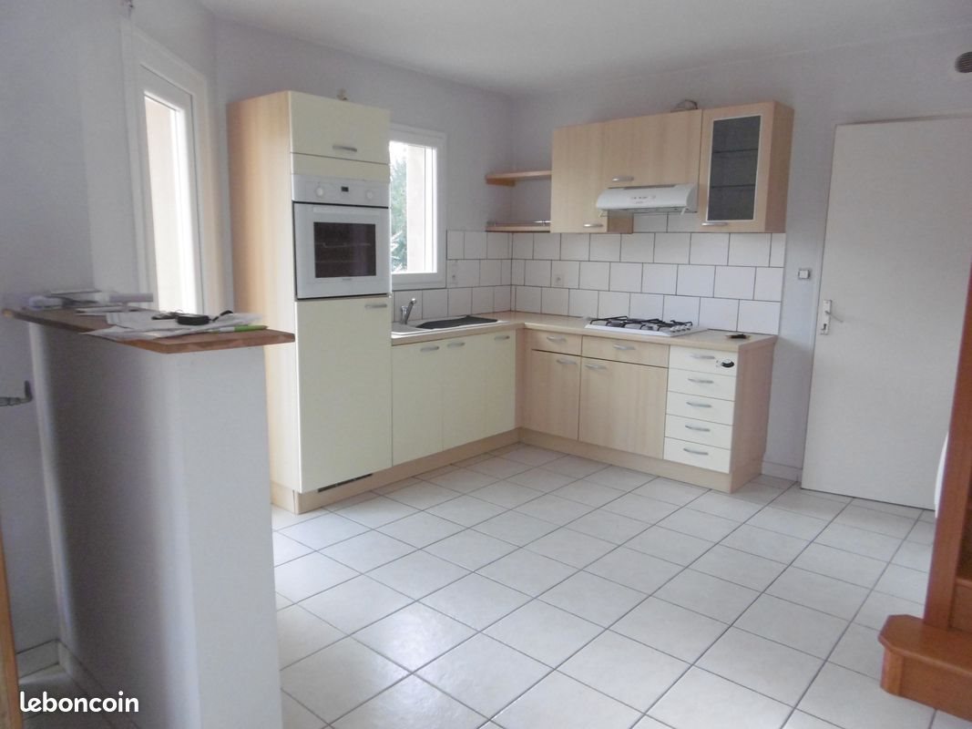 Maison à louer, 110m², Beignon