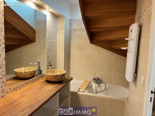 Appartement à louer, 59m², Solliès-Pont