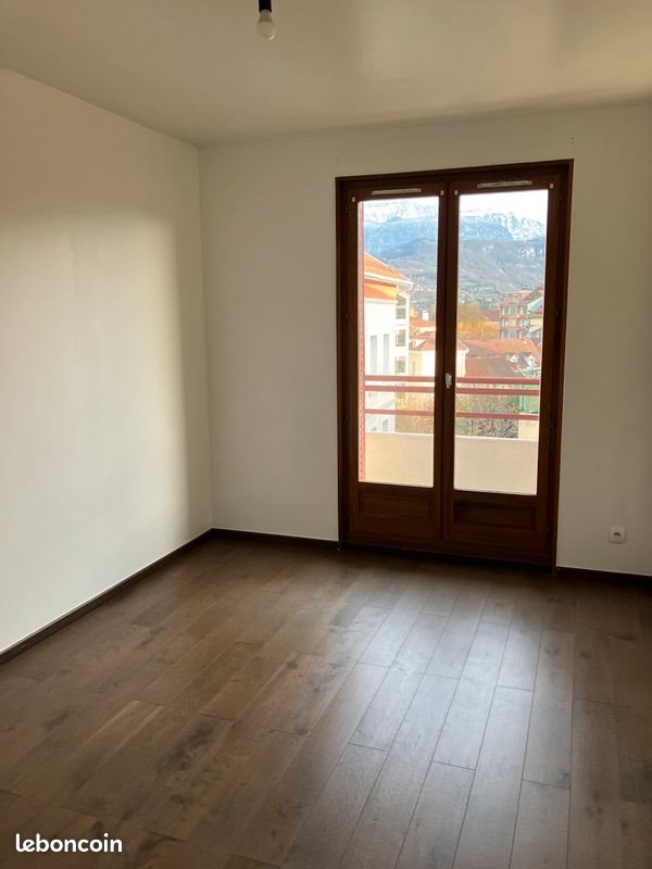 Appartement à louer, 49m², Voiron