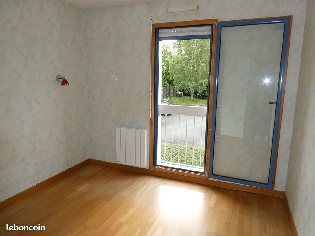 Appartement à louer, 48m², Romillé