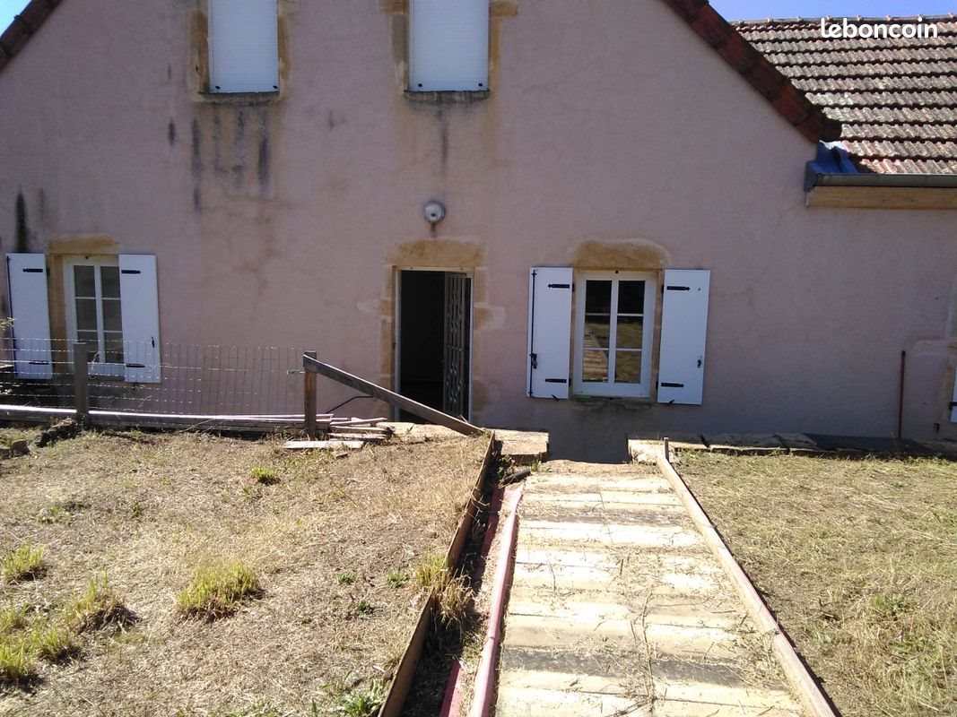Appartement à louer, 95m², Charolles
