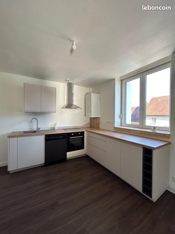 Appartement à louer, 65m², Roche-lez-Beaupré