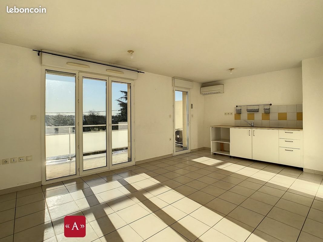 Appartement à louer, 43m², Saint-Sulpice