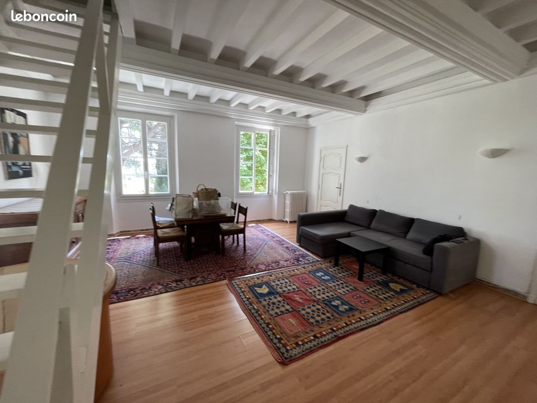 Appartement à louer, 71m², Solliès-Pont