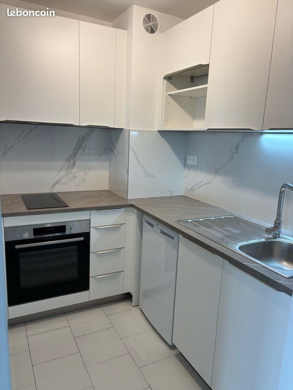 Appartement à louer, 30m², Sausset-les-Pins