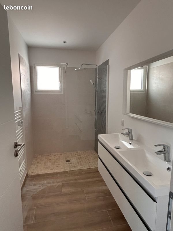 Maison à louer, 95m², Rochefort